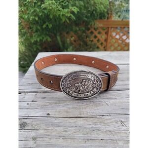 Cavender's Western Boys Belt Size 20 Brown Leather Rodeo Buckle